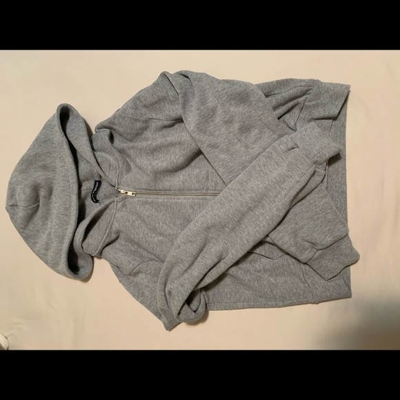 Brandy Melville zipper sweater - Picture 6 of 6